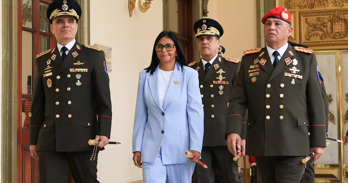 Venezuela : la présidente par intérim annonce le remplacement de l’ensemble du haut commandement militaire