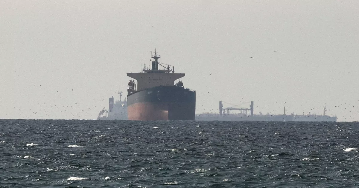 Guerre au Moyen-Orient: pétrole chute de 6% après annonces iraniennes sur Ormuz