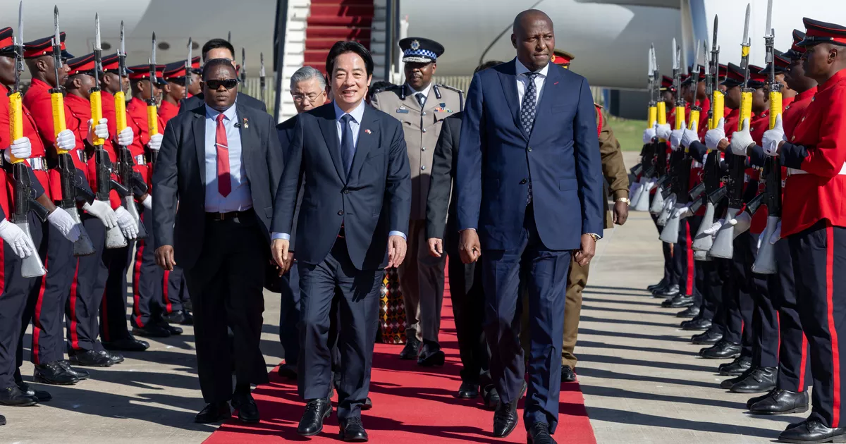 Le président taïwanais entame une visite officielle en Eswatini, la Chine le qualifie de «rat»