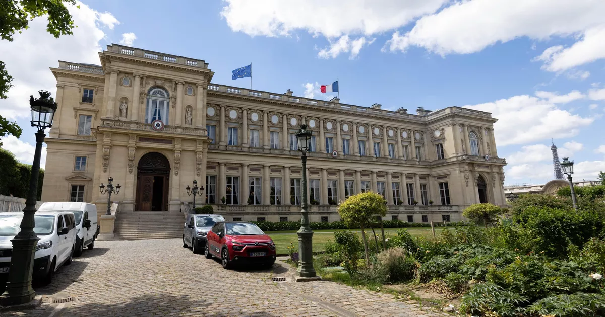 War in Ukraine: France summons Russian ambassador after new Russian threats against Kyiv