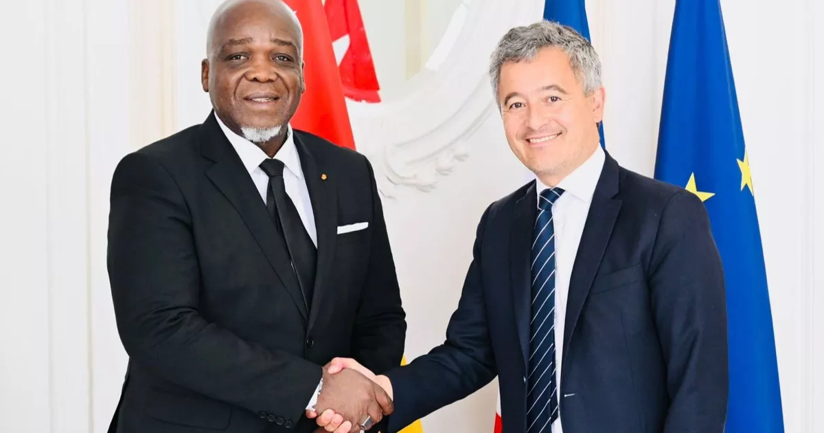Pour rompre son isolement avec l’Afrique de l’ouest, Paris tente de renouer avec le Togo