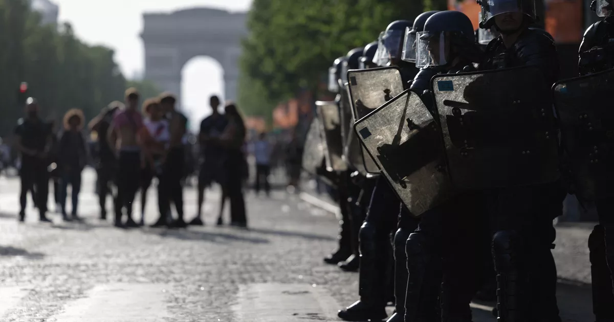 Coupe du monde : sur le qui-vive, les forces de l’ordre se préparent au possible «choc» du 14 Juillet