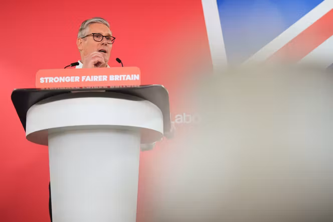 Starmer rules out leaving Downing Street despite Labour rebellion