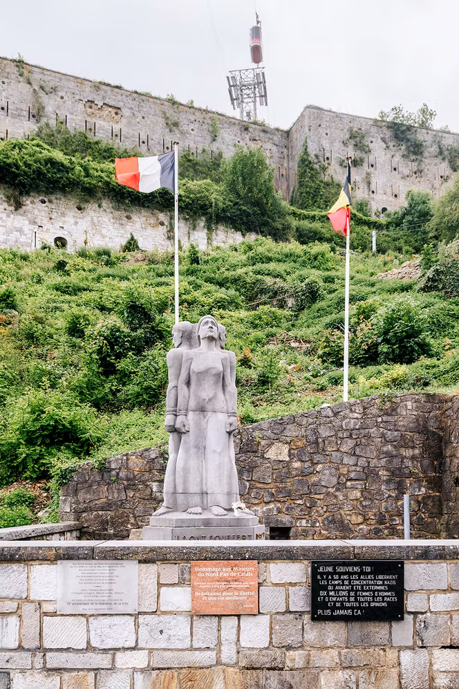 En Belgique, des communes wallonnes coupent les ponts avec les villes passées au RN