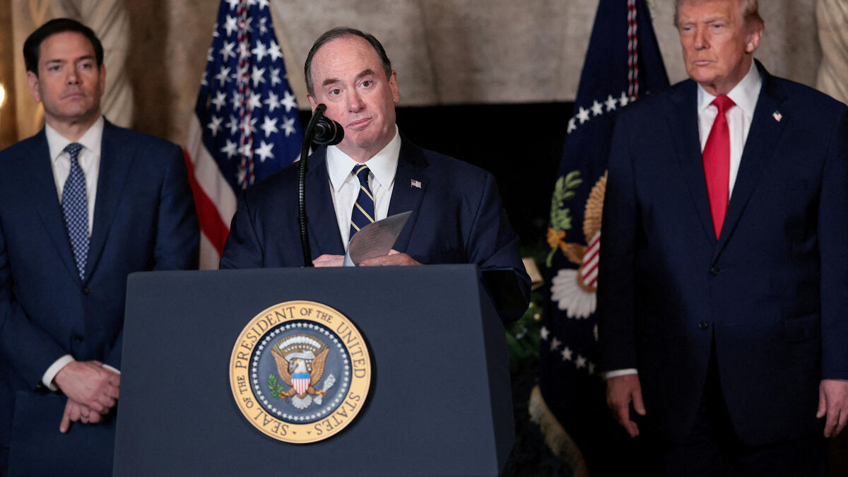 Haut responsable civil de la Marine américaine démissionne sans explication