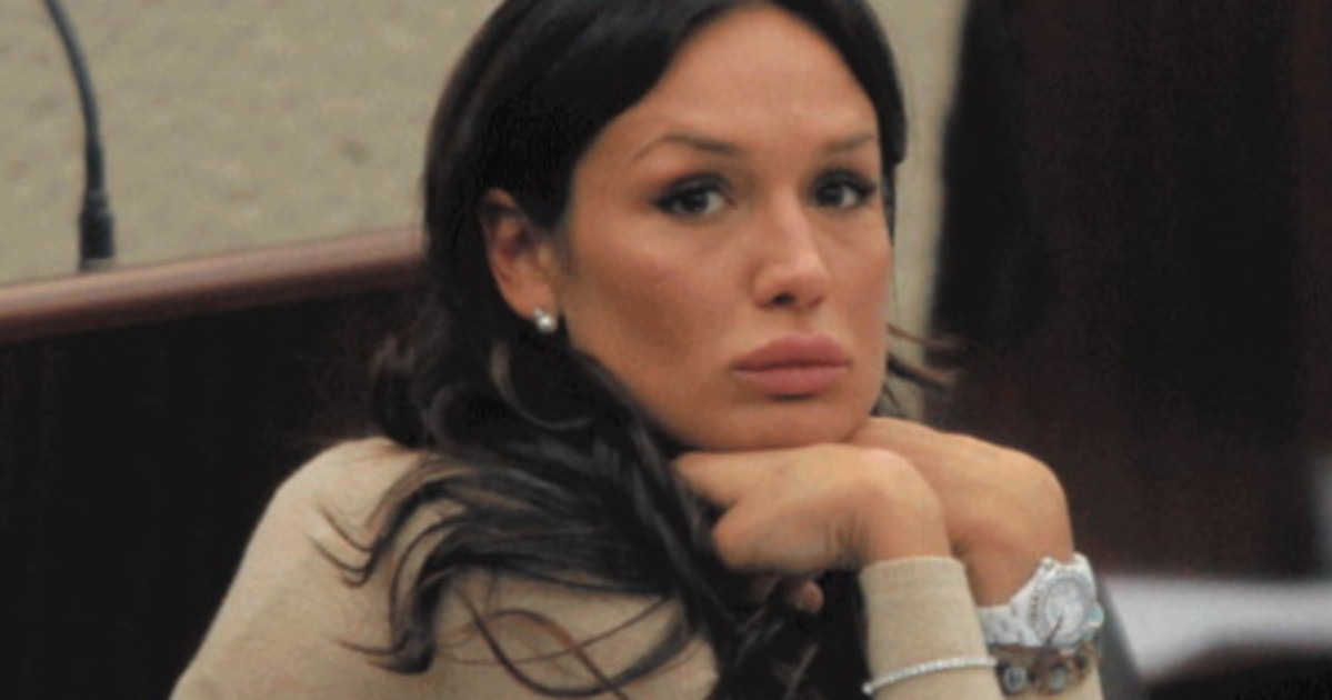Nicole Minetti, spuntano testimoni a pagamento per infangarla | Libero Quotidiano.it