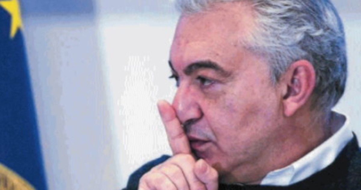 Mascherine, la strana rescissione che è costata allo Stato 203 milioni | Libero Quotidiano.it
