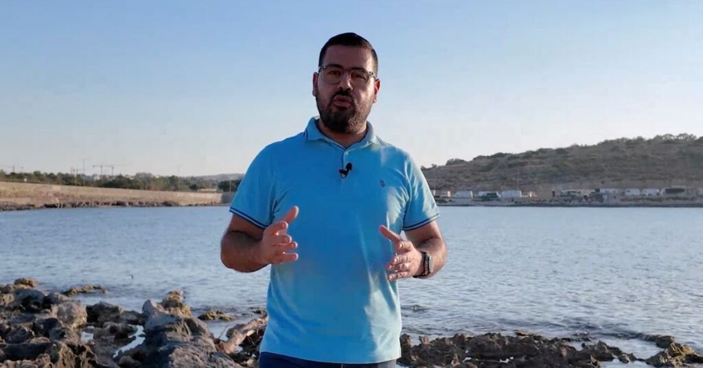 Watch: Naxxar Council Calls For Stronger Enforcement Against Coastal Caravan Encroachment