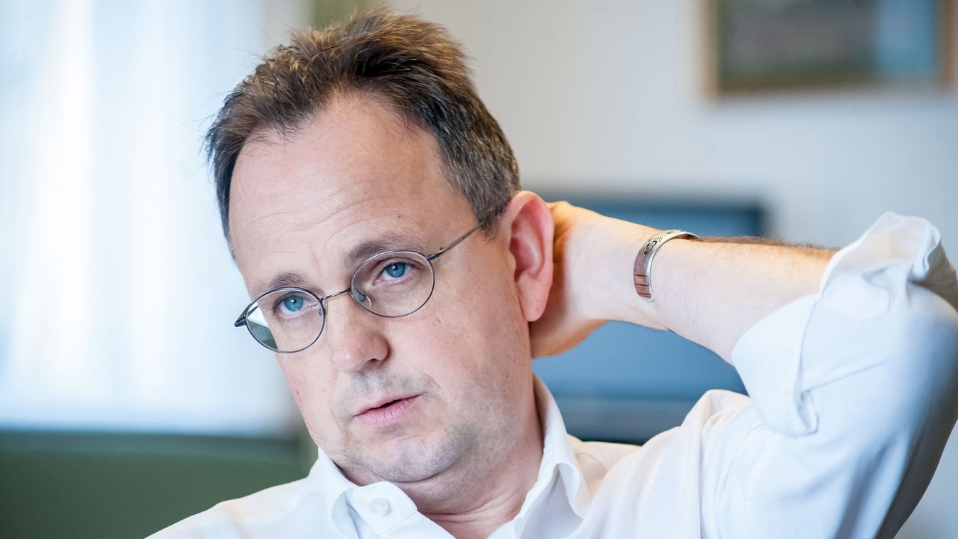 Folytatódik a politikai leszámolás NKA-ügyben, letartóztatták Bús Balázst
