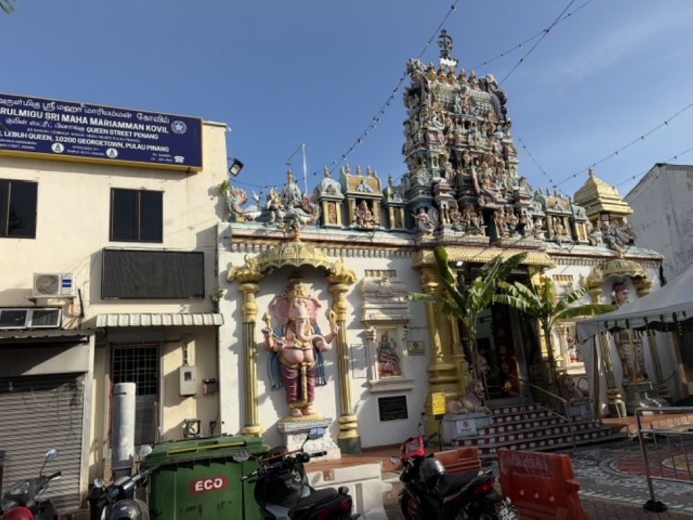শ্রী মহা মারিয়াম্মান মন্দির: জর্জ টাউনের হৃদয়ে ২২৫ বছর ধরে ঐতিহ্য টিকিয়ে রাখা একটি মন্দির