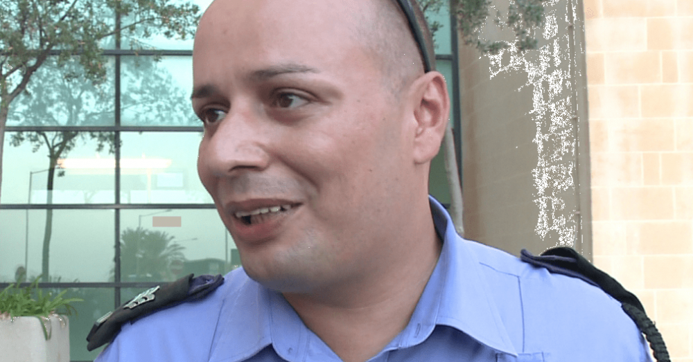 Disgraced police sergeant Glen Carabott granted bail over alleged home robbery