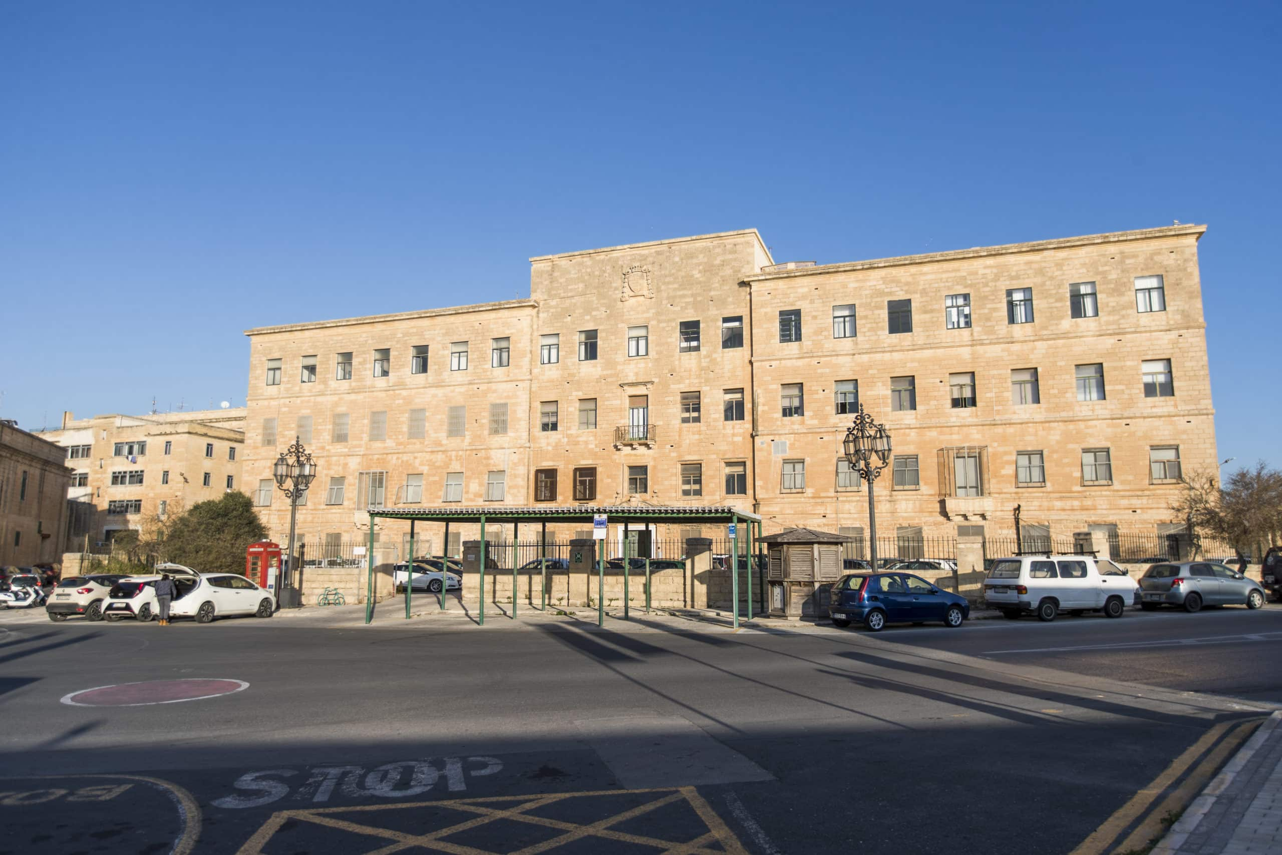 Court reinstates Valletta Luxury Projects as winner of Evans Building concession