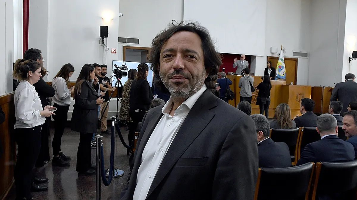El Fiscal de Estado y un funcionario del Gobierno, juntos en el Mundial