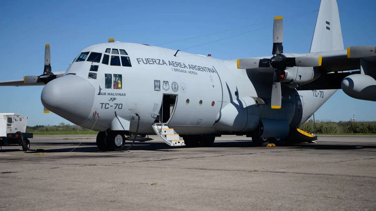 Partió el primer avión de Argentina con ayuda humanitaria a Venezuela