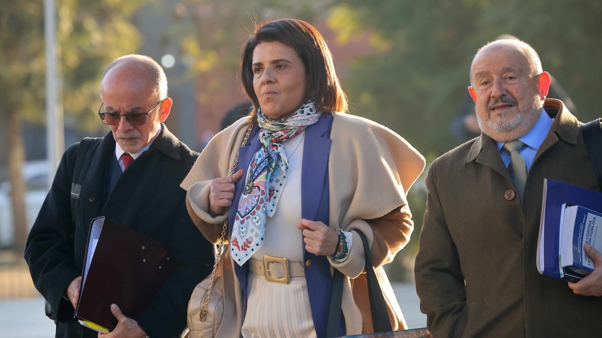 Prosecutor requests pre-trial detention for former judge Verónica Sabaj: these are the bribery evidence with Hermosilla