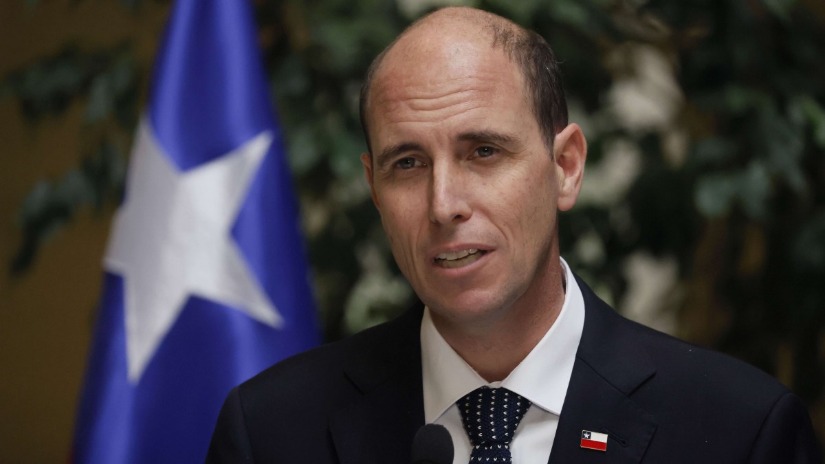 "He vivido en carne propia la inseguridad": Ministro Arrau sufrió millonario robo en uno de sus predios