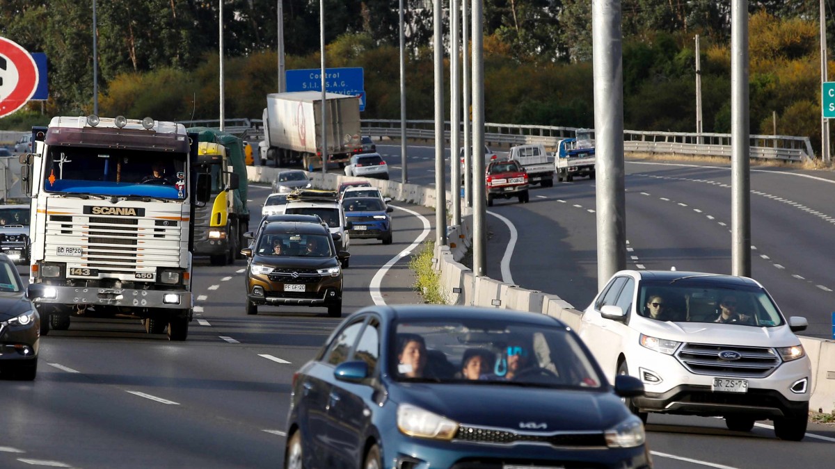 "Operación retorno" tras fin de semana largo: Se estima que el peak de tránsito será entre 16 y 20 horas