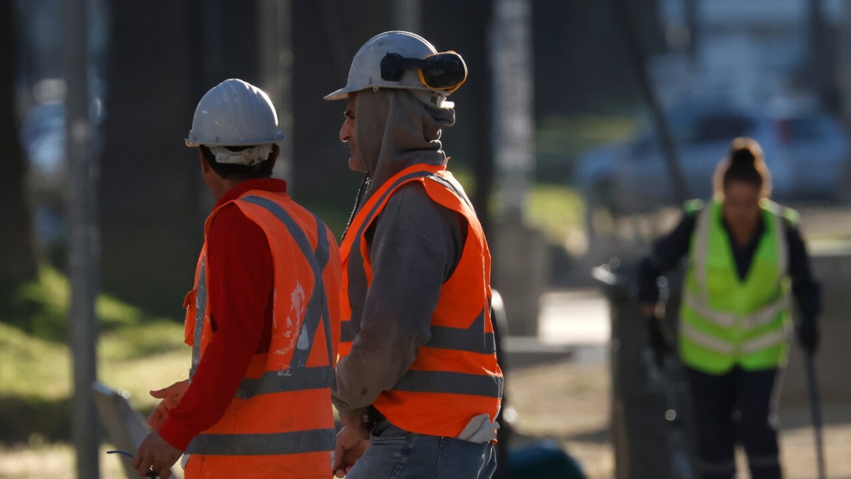 ¿52 horas laborales?: Cómo funciona la polémica medida propuesta en la Mesa de Reactivación