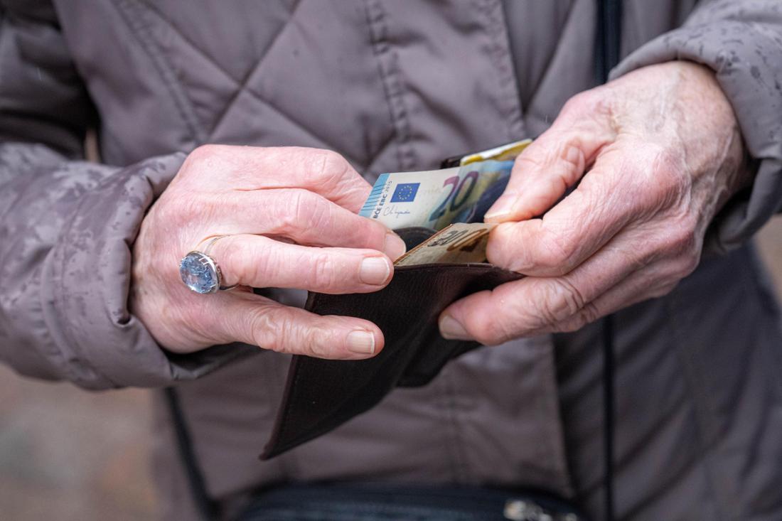Rentensplitting statt Witwenrente – warum das neue Modell für viele Paare ein Verlustgeschäft ist