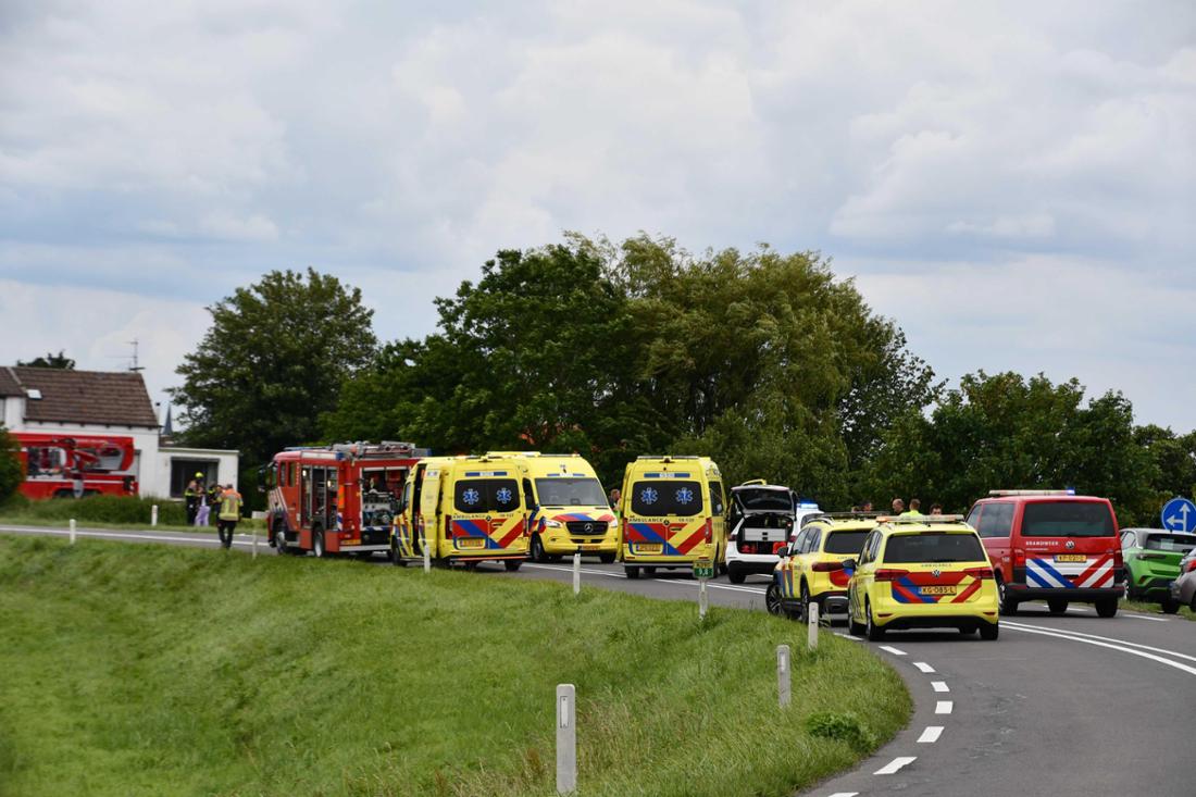 Niederlande: Wagen erfasst radelnde Grundschüler – drei Kinder und Betreuer sterben