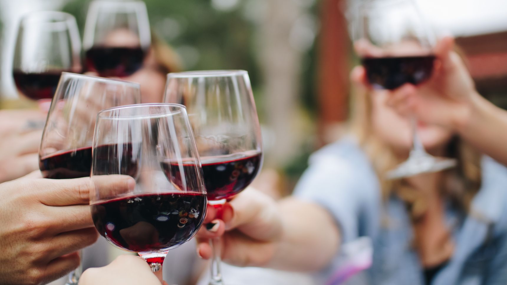 'Denormalize alcohol drinking' advises the Health Council: 'It worked with smoking too'