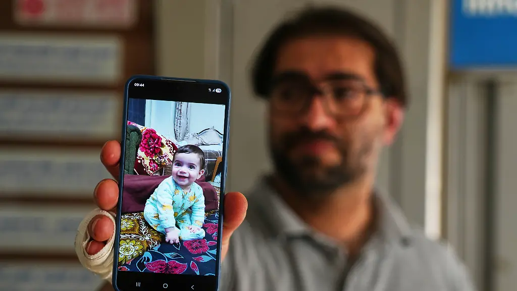 Fahrzeug fuhr langsamVideo wirft Zweifel an Israels Erklärung zu erschossenem Baby aufAm Wochenende erregt ein Fall aus dem Westjordanland Empörung. Israelische Soldaten schießen