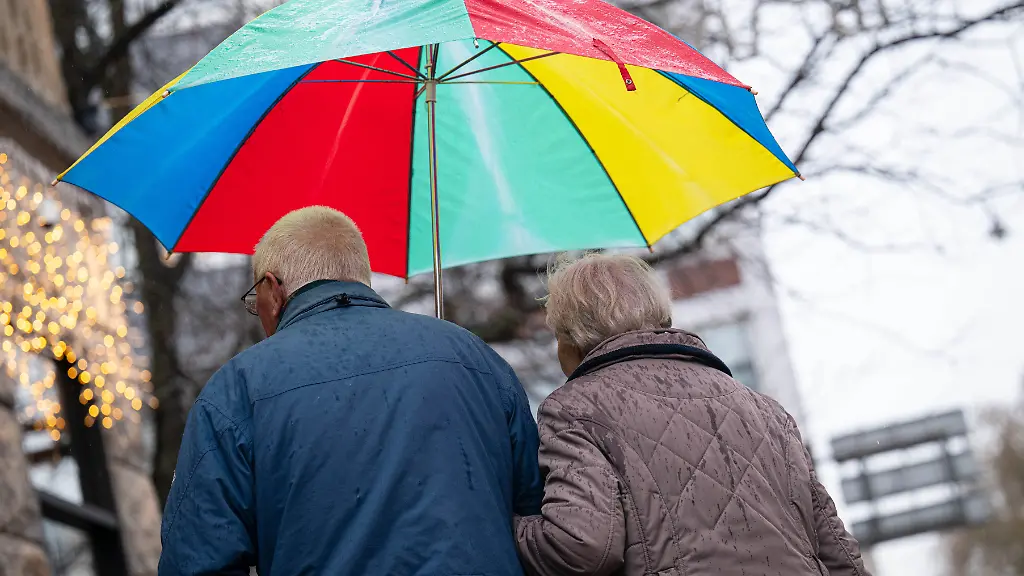 "Geht um Koalition und Kanzler"Senioren-Union sieht Rente als Schicksalsfrage für Schwarz-Rot Mit dem 70-jährigen Kanzler an ihrer Seite fühlt sich die Senioren-Union gut in der