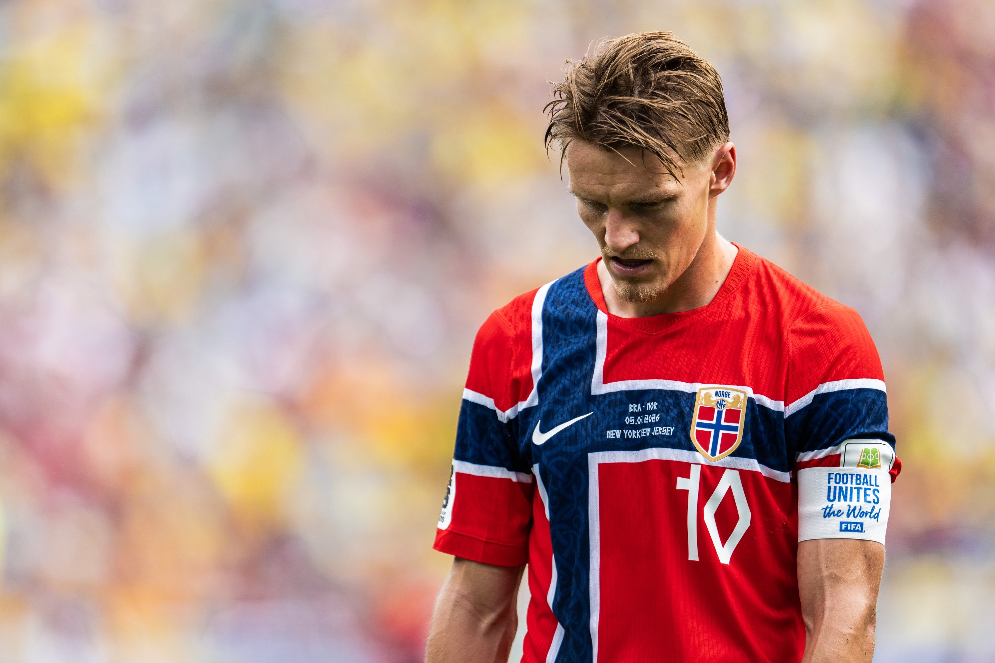 @property --b-teaser-captured-length { syntax: " "; initial-value: 0px; inherits: true; } Keane ut Keane ut mot Ødegaard mot Ødegaard