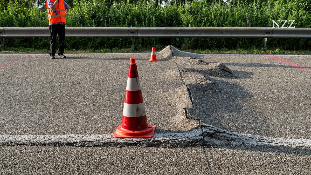 «Es drohen Verhältnisse wie in anderen Ländern»: Die Schweiz war lange stolz auf ihre gute Infrastruktur. Doch nun müssen für Milliarden Strassen, Schienen, Strom- und