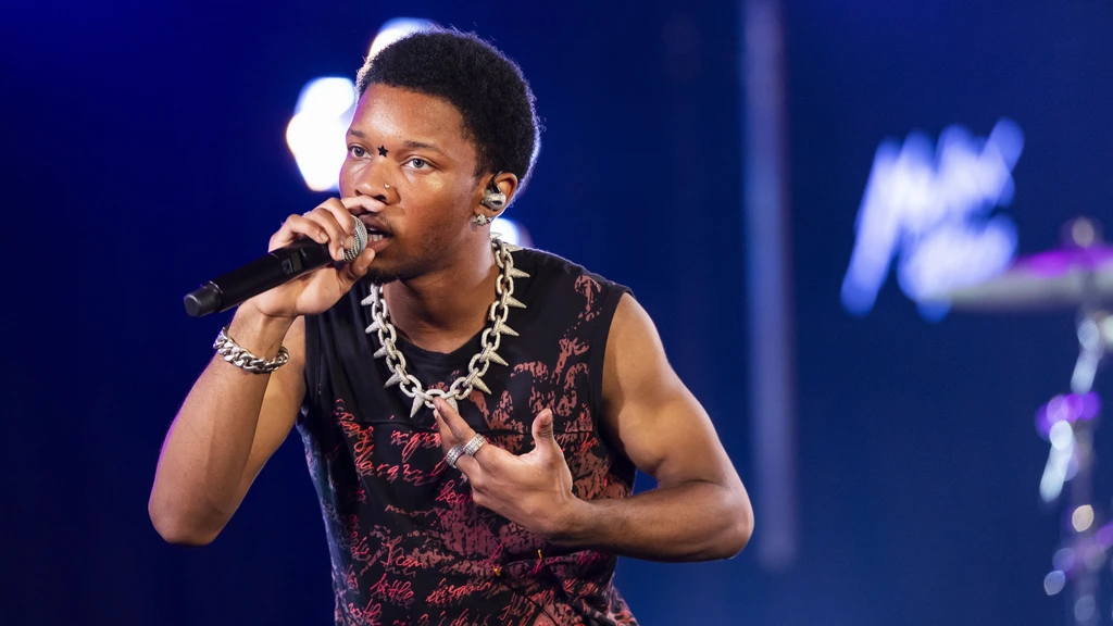 Zanger D4vd gearresteerd in zaak dood gevonden tienermeisje