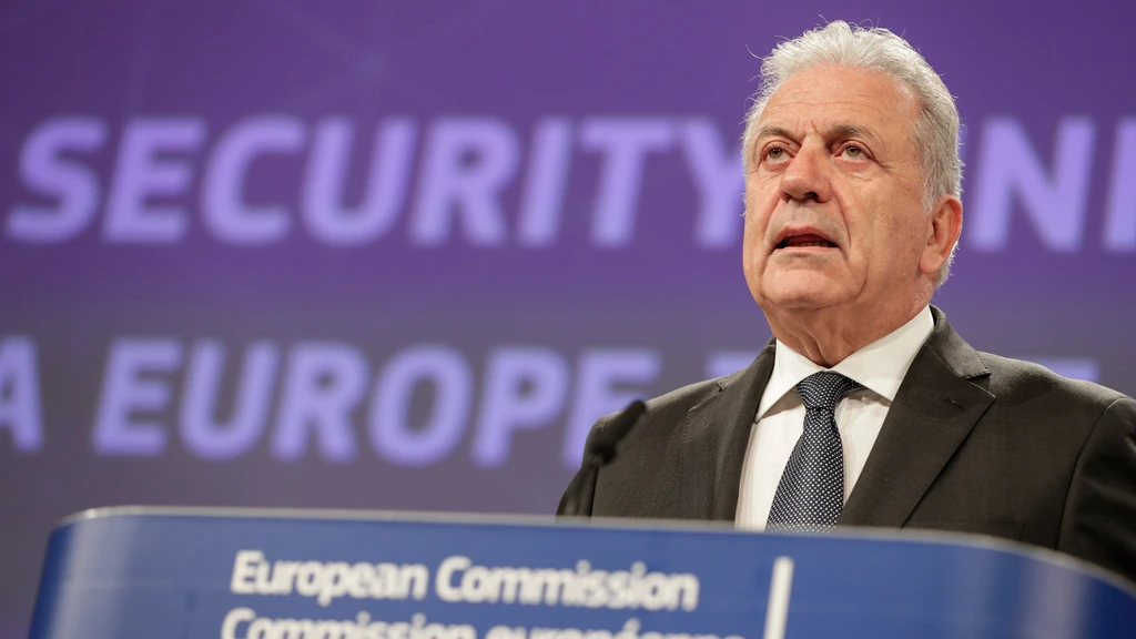 Europees arrestatiebevel in Qatargate tegen voormalig Griekse EU-commissaris