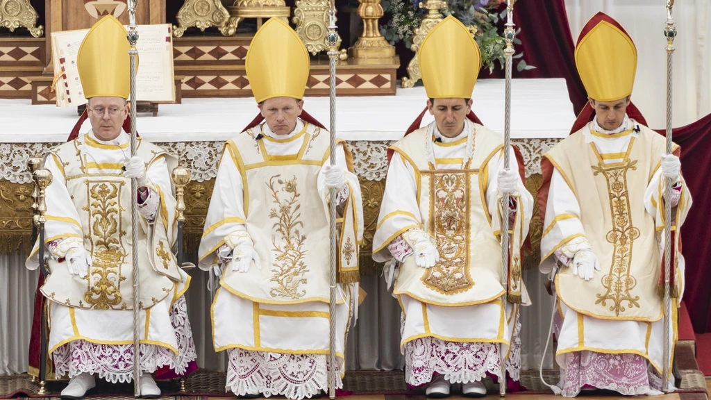 Vaticaan breekt met priesters en bisschoppen om wijding zonder toestemming