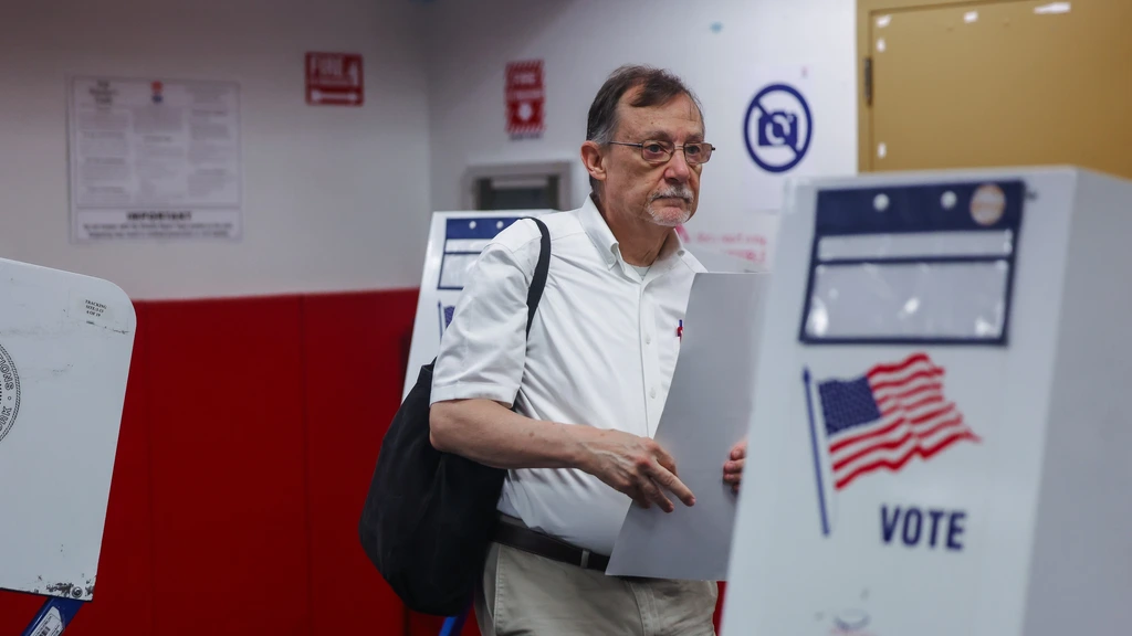 Trump ontslaat bestuurders van commissie voor eerlijke verkiezingen