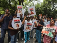 Activist Kakkerlakken-beweging in India stopt met hongerstaking, protest gaat door