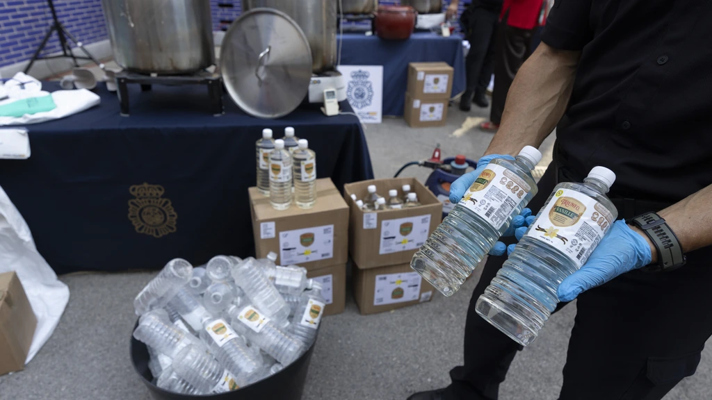 Groot crystal meth-lab opgerold in Spanje, drugs verstopt in vanille-extract