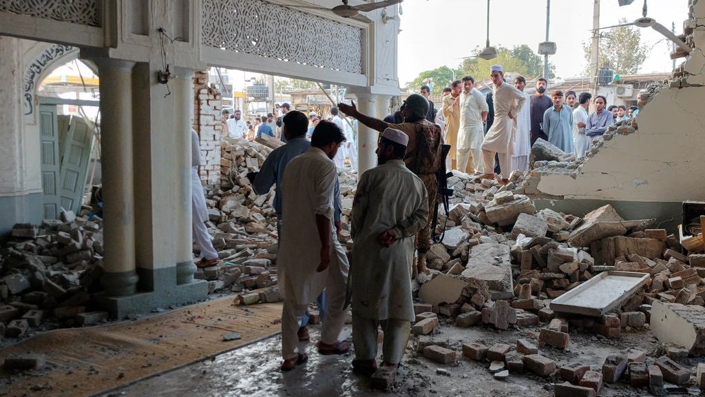Dodental aanslag op antiterreurpolitie in Pakistan loopt op tot 31