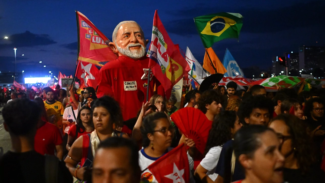 Rechter: Meta moet Braziliaanse presidentskandidaten gelijk behandelen