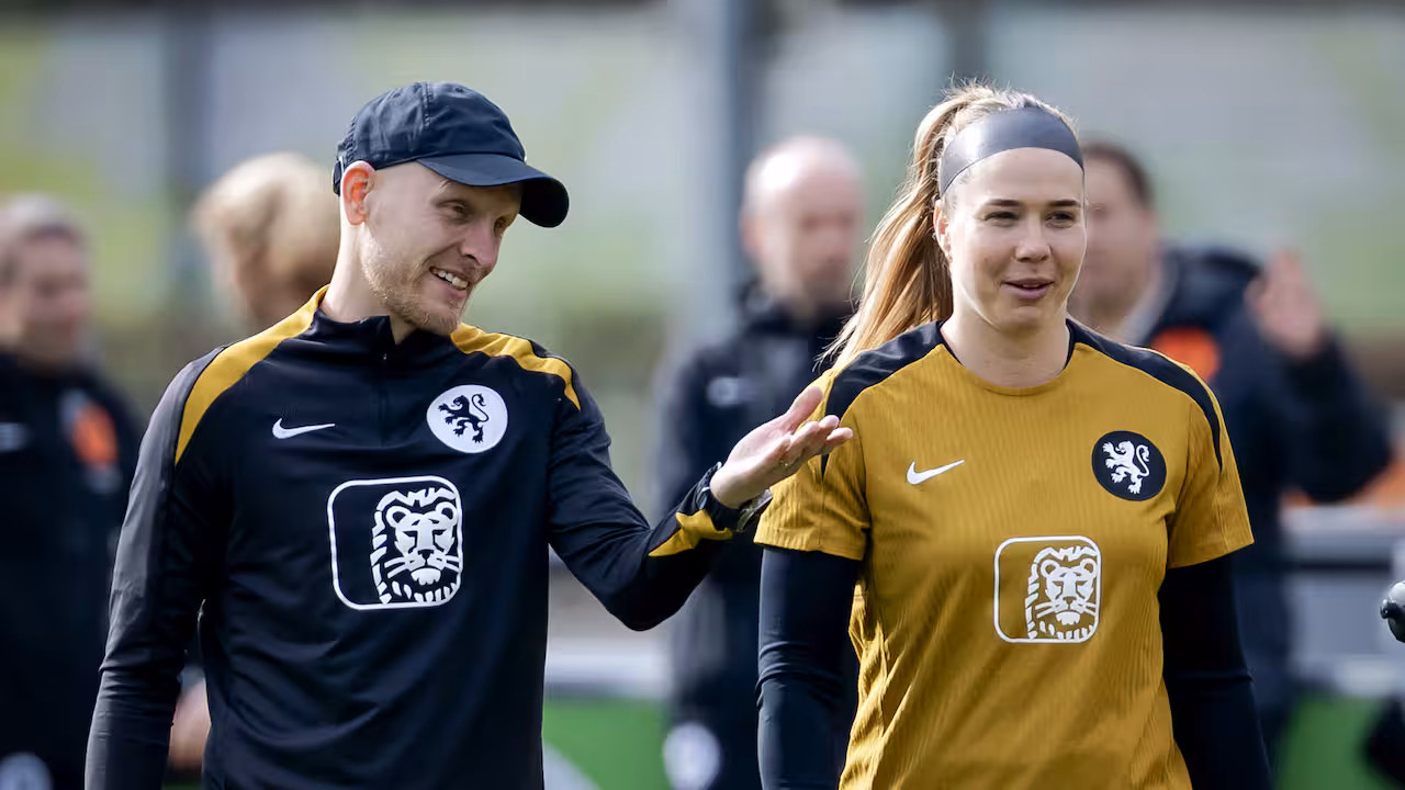 Lize Kop blijft ondanks nul reddingen onder lat staan bij Oranje: 'Streepje voor'