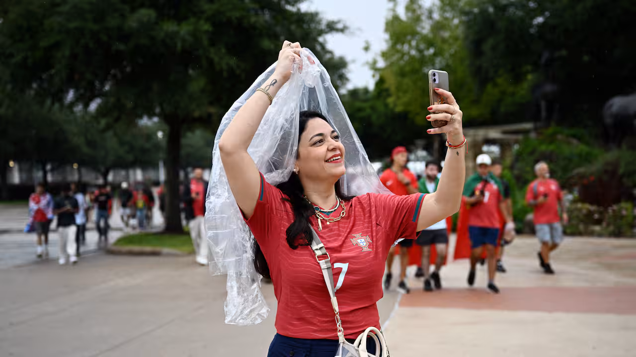 Live WK | Drone bij training Zuid-Korea, storm Arthur nadert speelstad Portugal-DR Congo