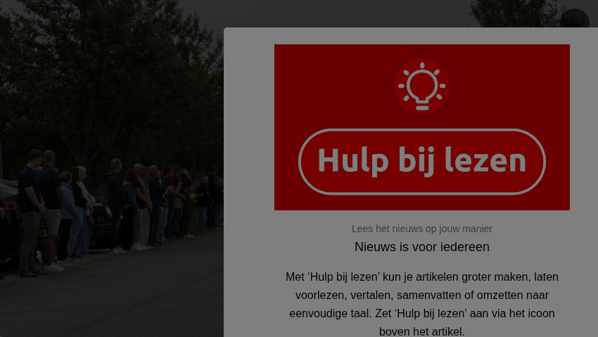 Honderden mensen nemen afscheid van geliefde jeugdtrainer Bas