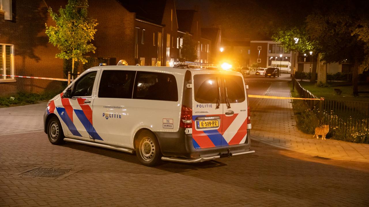 Onderzoek na melding schoten in Bergen op Zoom, kogelinslag bij huis