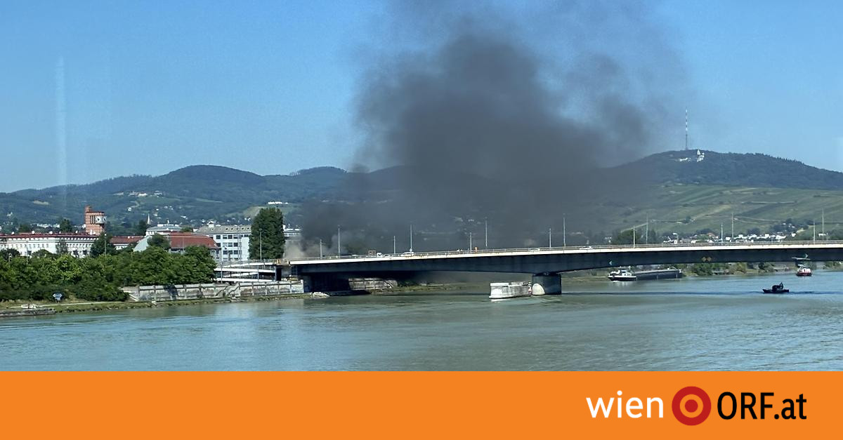 Chronik: Floridsdorfer Brücke nach Brand gesperrt