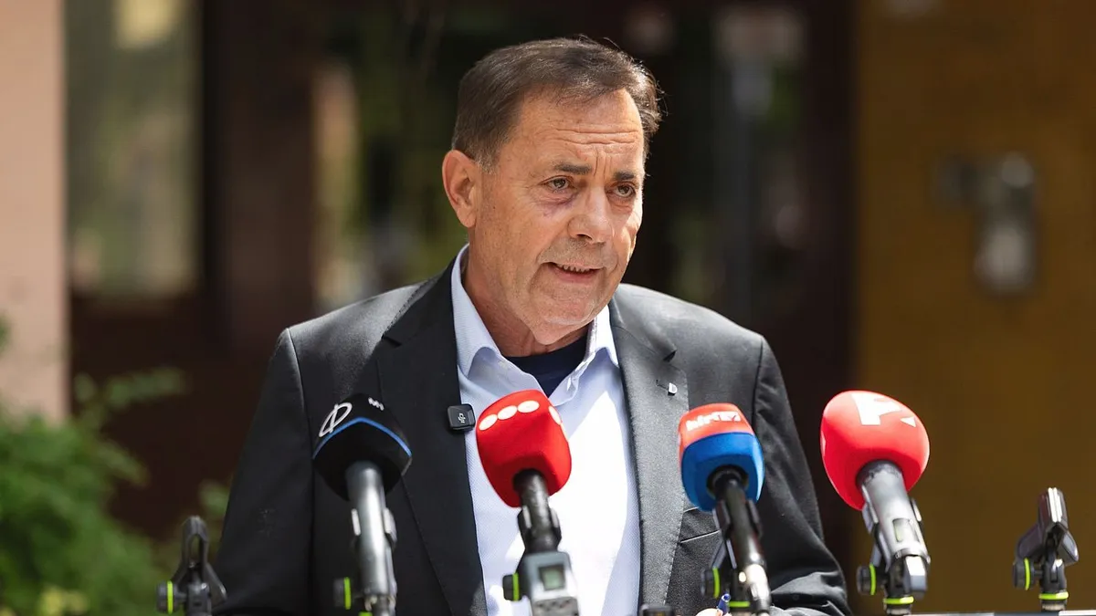 János Pócs barely waits for the National Asset Recovery and Protection Office to investigate him