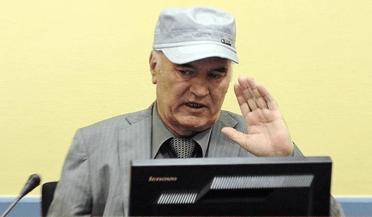 Ratni zločinac Ratko Mladić je jako slab i u velikom riziku da umre
