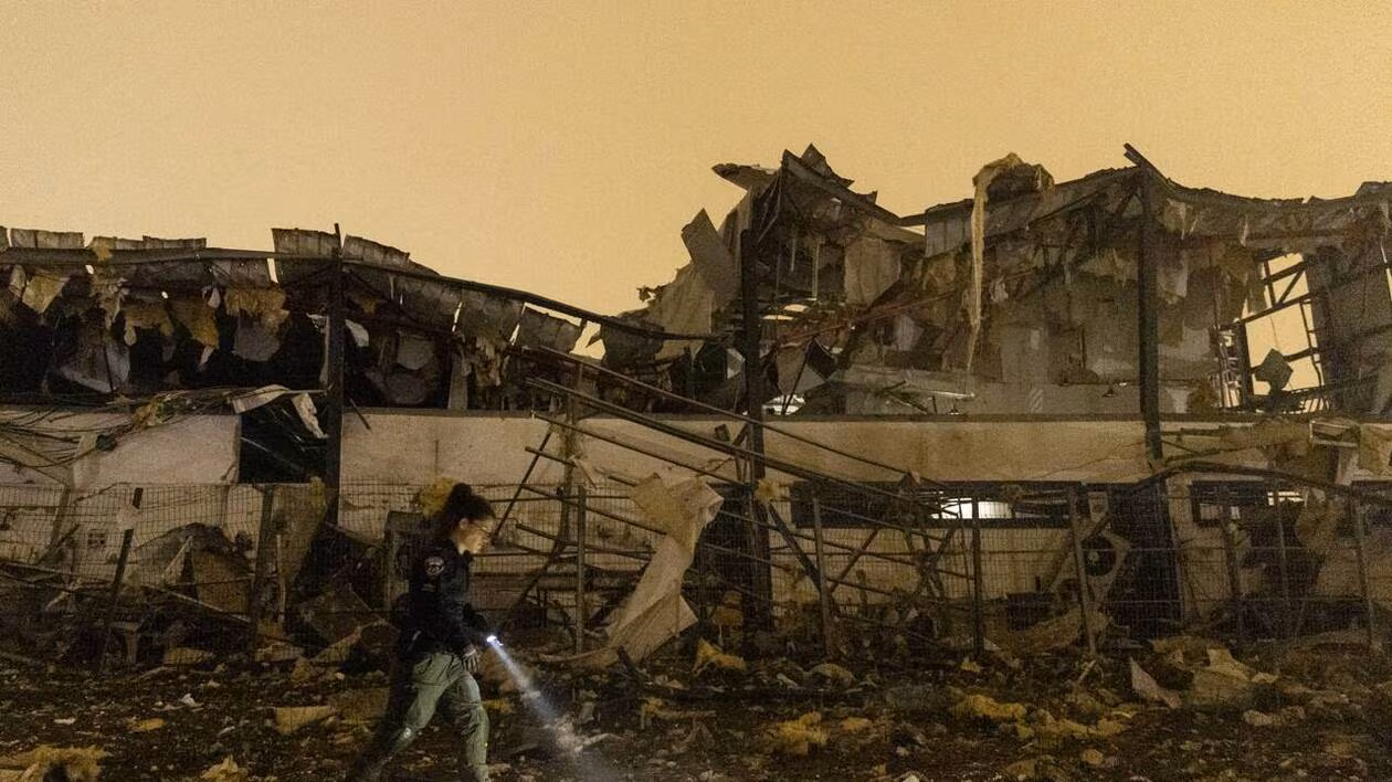 Guerre au Moyen-Orient : sites américains visés, frappes sur Israël, vote à l’Onu… Les dernières infos