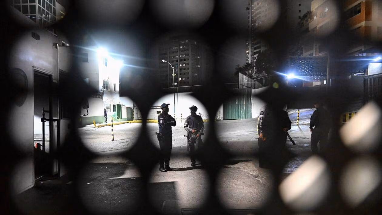 Des centaines de détenus prennent le contrôle d’une prison au Venezuela et dénoncent des « tortures »