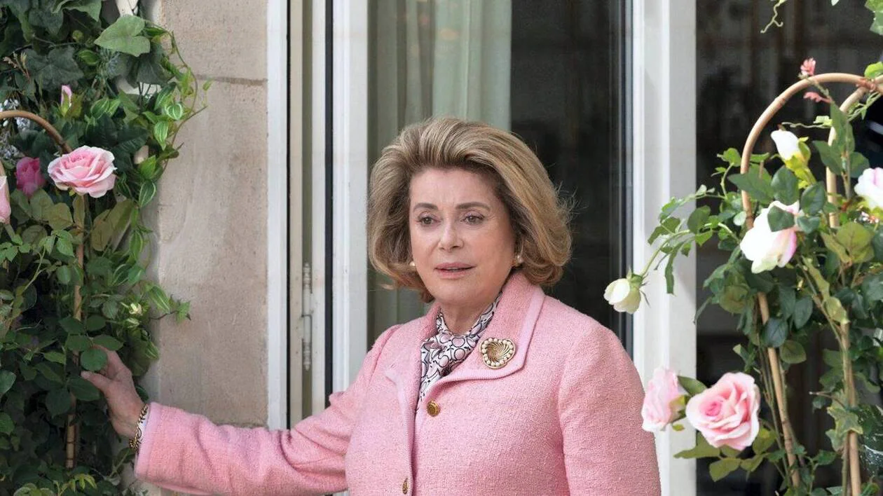 Mort de Bernadette Chirac : dans « Bernadette », Catherine Deneuve est une « Bernie » au flair politique infaillible