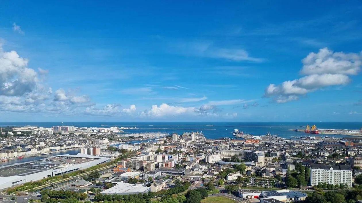 « On a regardé où il faisait le plus frais » : face à la canicule, Cherbourg est la ville où il fait bon vivre en France