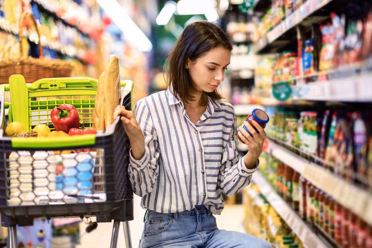 Voici pourquoi les canicules et le dérèglement climatique font grimper les prix au supermarché