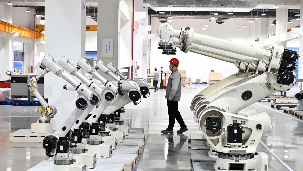 Over 10,000 Japanese rally in Tokyo to protest against PM's dangerous policies